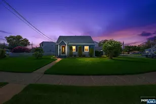 179 Hillman Dr, Elmwood Park, NJ 07407 - Photo 1