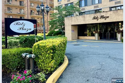 344 Prospect Avenue 4B #4B, Hackensack, NJ 07601 - Photo 1