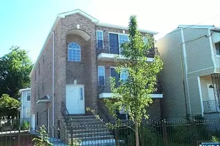 471 Hawthorne Ave, Newark, NJ 07112 - Photo 1