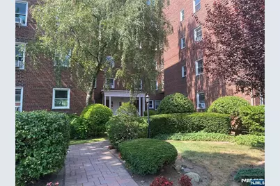 328 N Bridge Plaza 5J #5J, Fort Lee, NJ 07024 - Photo 1