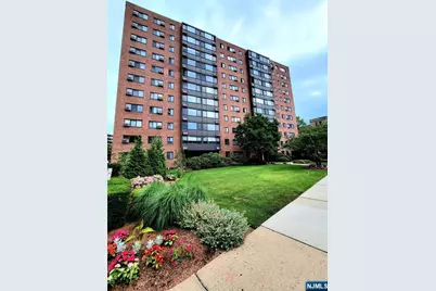 90 Prospect Avenue 11A #11A, Hackensack, NJ 07601 - Photo 1