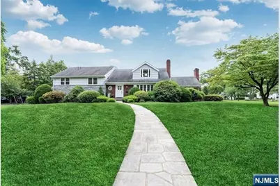 32 Lowell Road, Glen Rock, NJ 07452 - Photo 1