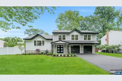 260 Beechwood Drive, Paramus, NJ 07652 - Photo 1