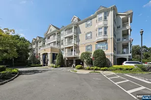 175 Rochelle Ave 222, Rochelle Park Township, NJ 07662 - Photo 1