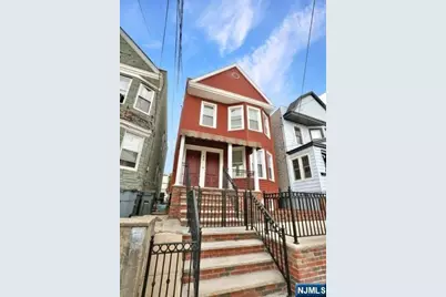 38 Gates Avenue, Jersey City, NJ 07305 - Photo 1