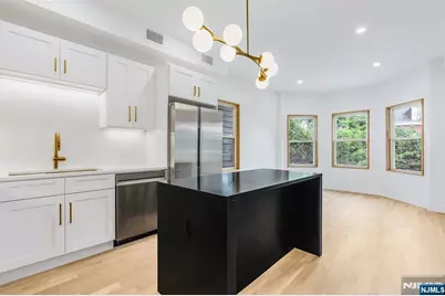 3 Bonn Place 2 #2, Weehawken, NJ 07086 - Photo 1