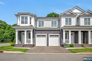 25 Gabriel Ct 25, Paramus, NJ 07652 - Photo 1