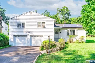 29 Woodland Avenue, West Orange Township, NJ 07052 - Photo 1
