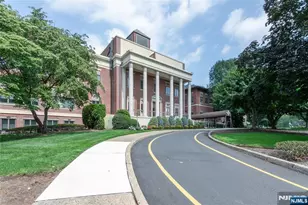 27 W Clinton Ave 3B, Tenafly, NJ 07670 - Photo 1