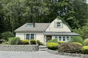 5 Old Gormely Ln, Kinnelon, NJ 07405 - Photo 1