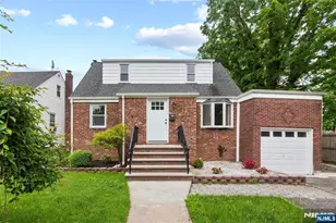 36 Deerfield St, Bergenfield, NJ 07621 - Photo 1