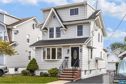 482 6th Avenue, Lyndhurst Township, NJ 07071 - Photo 1