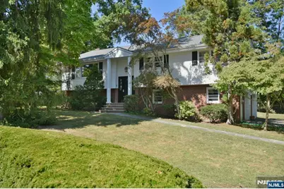 202 Melrose Place, Ridgewood, NJ 07450 - Photo 1