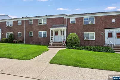 461 Heath Place 23 #23, Hackensack, NJ 07601 - Photo 1