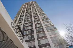 1600 Parker Ave 22J, Fort Lee, NJ 07024 - Photo 1