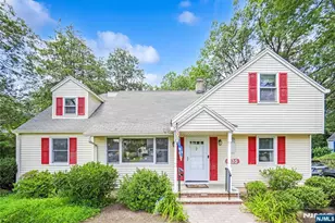 535 Lafayette Ave, Wyckoff Township, NJ 07481 - Photo 1