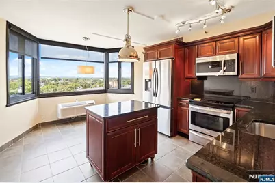 326 Prospect Avenue 11A #11A, Hackensack, NJ 07601 - Photo 1