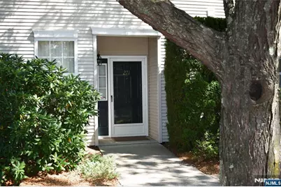 271 Winthrop Drive, Butler, NJ 07405 - Photo 1