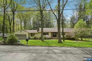 23 Plymouth Dr, Upper Saddle River, NJ 07458 - Photo 1