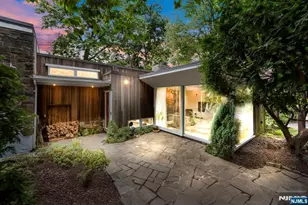 636 Jones Rd, Englewood, NJ 07631 - Photo 1