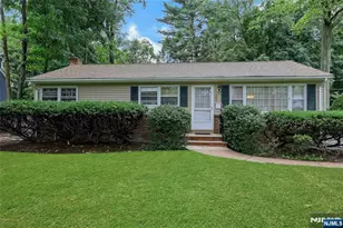 382 Pleasant Ave, Ridgewood, NJ 07450 - Photo 1