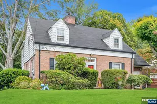 13-07 Ivy Ln, Fair Lawn, NJ 07410 - Photo 1