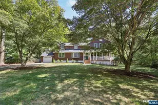 281 Park Ave, Allendale, NJ 07401 - Photo 1