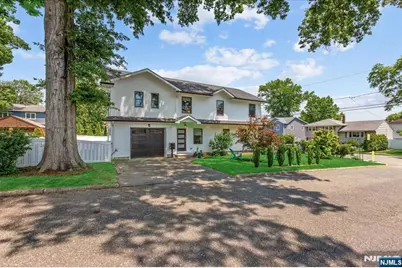 21 Briarcliffe Road, Bergenfield, NJ 07621 - Photo 1