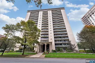 125 Prospect 5J, Hackensack, NJ 07601 - Photo 1