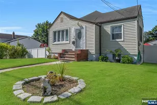 1146 Roosevelt Ave, New Milford, NJ 07646 - Photo 1