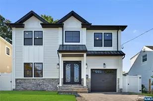 64 S Glenwood Dr, Bergenfield, NJ 07621 - Photo 1