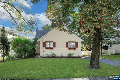 319 Walthery Avenue, Ridgewood, NJ 07450 - Photo 1