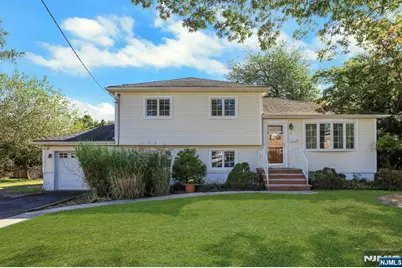 9 Prospect Avenue, Montvale, NJ 07645 - Photo 1