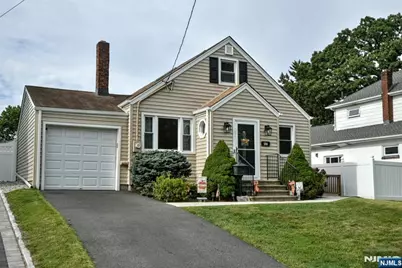 104 Hamilton Avenue, Hasbrouck Heights, NJ 07604 - Photo 1