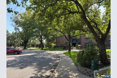 2329 Hudson Terrace D7 #D7, Fort Lee, NJ 07024 - Photo 1