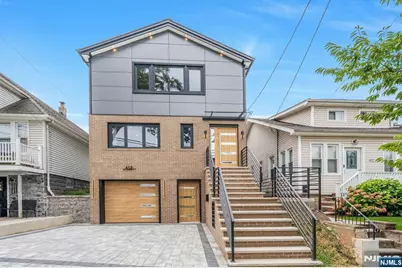 416 Kingsland Avenue, Lyndhurst Township, NJ 07071 - Photo 1