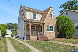 59 Kearney St, Lyndhurst Township, NJ 07071 - Photo 1