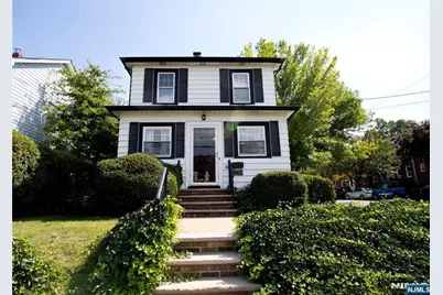47 Vanderburgh Avenue, Rutherford, NJ 07070 - Photo 1