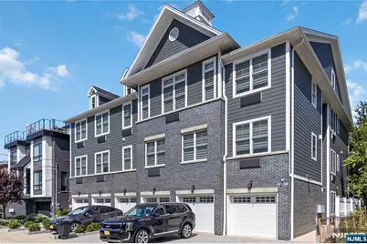17 Cumbermeade Road 102 #102, Fort Lee, NJ 07024 - Photo 1