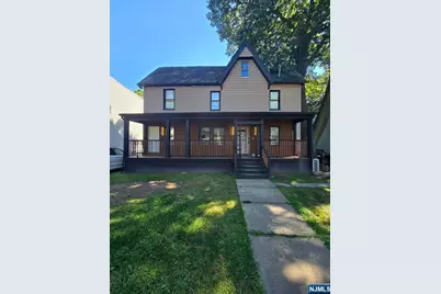 36 Oak Street, East Orange, NJ 07018 - Photo 1