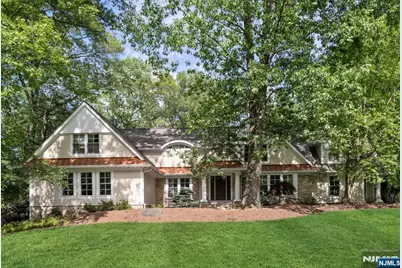 275 Gregory Road, Franklin Lakes, NJ 07417 - Photo 1