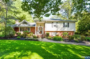 529 Covington Pl, Wyckoff Township, NJ 07481 - Photo 1