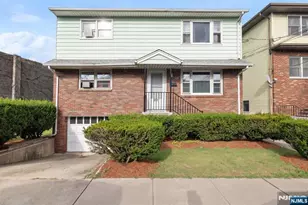 352 Chestnut Ave, South Hackensack Township, NJ 07606 - Photo 1