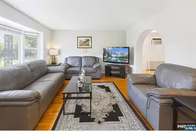 309 Lookout Avenue, Hackensack, NJ 07601 - Photo 1