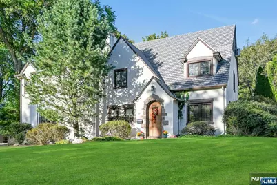 20 Northwood Avenue, Demarest, NJ 07627 - Photo 1