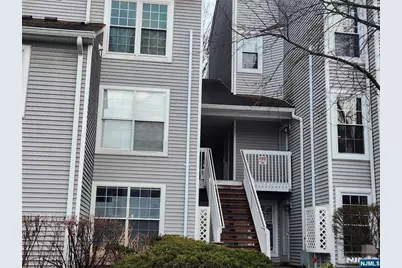 32 Fox Run Drive, Englewood, NJ 07631 - Photo 1