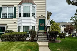 686 Plum Terrace, Mahwah, NJ 07430 - Photo 1