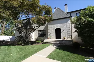 126 Falls Bridge Dr 630, Totowa, NJ 07512 - Photo 1