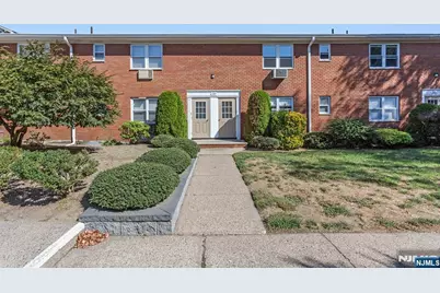 50 Knox Terrace 1B #1B, Wayne, NJ 07470 - Photo 1