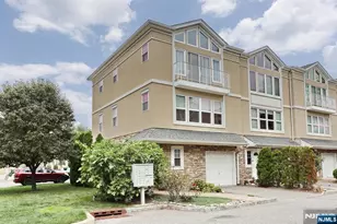 6 Central Ave 1, Rochelle Park Township, NJ 07662 - Photo 1